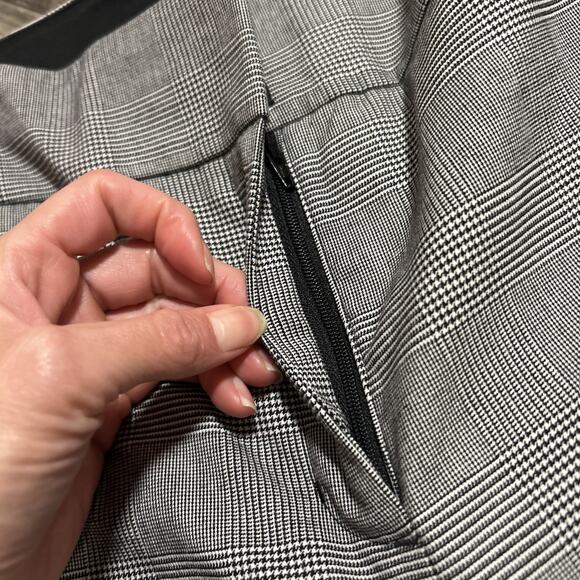 Express Plaid Pants Grunge Punk Goth Side Stripe Size Black White Red 6 Ankle - Picture 4 of 5